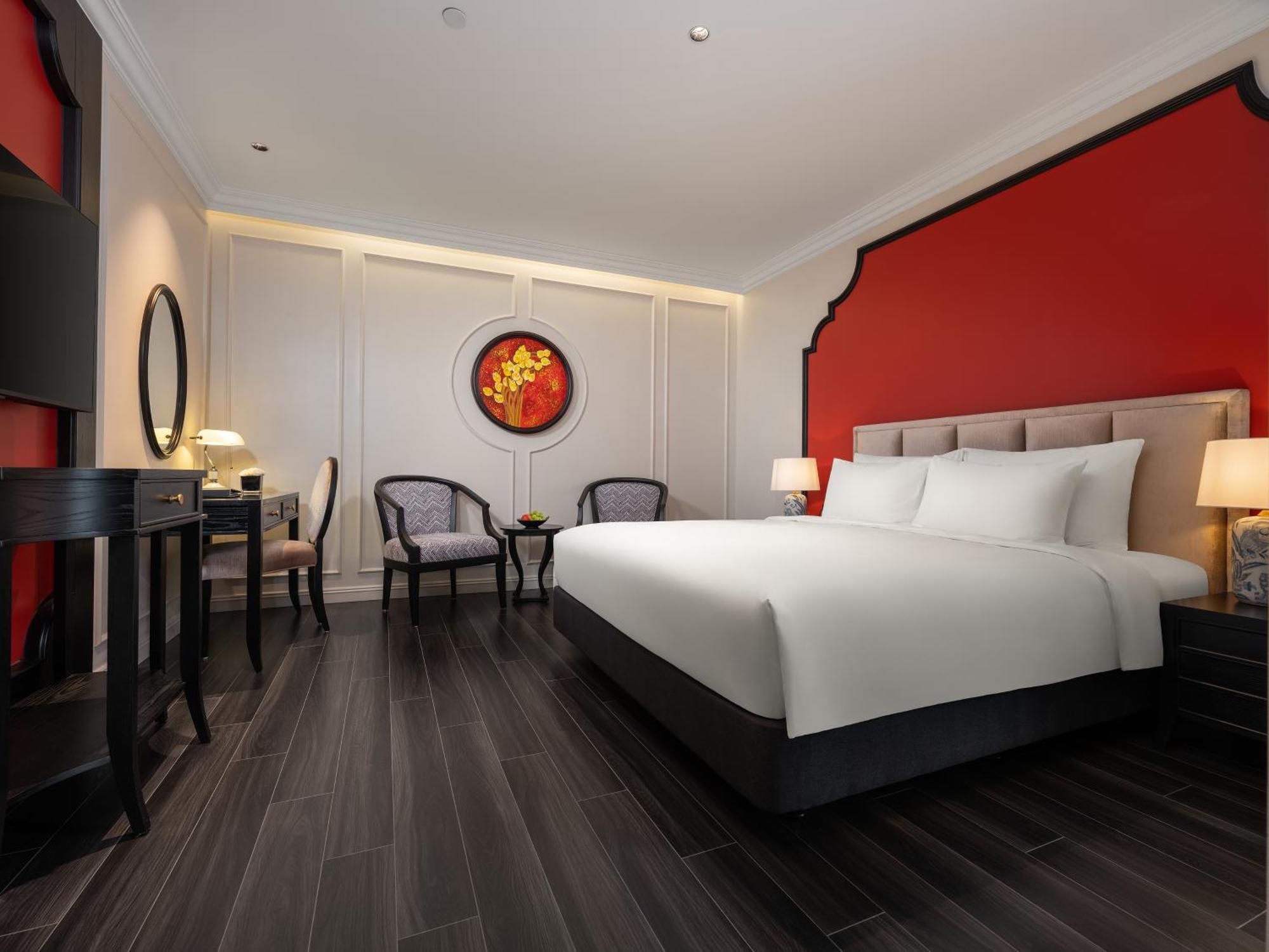 T Boutique Hotel 4*