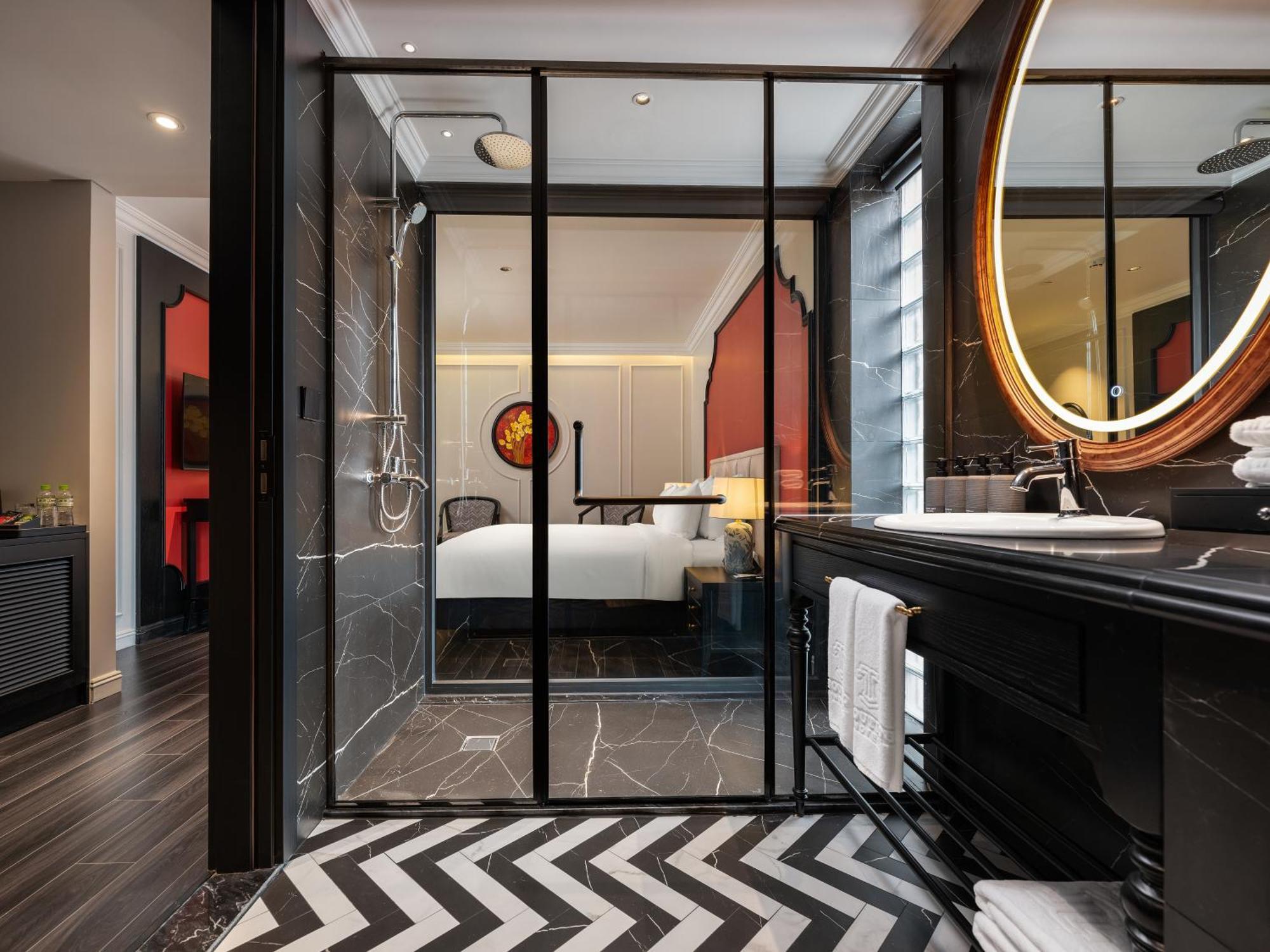 T Boutique Hanoi